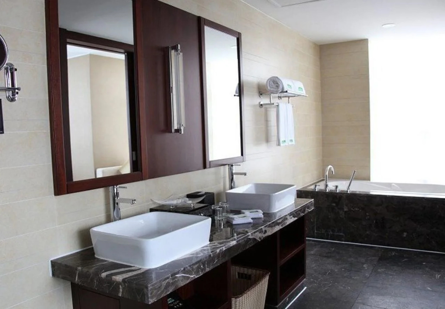 Wuxi Americas Best Jinting International Hotel