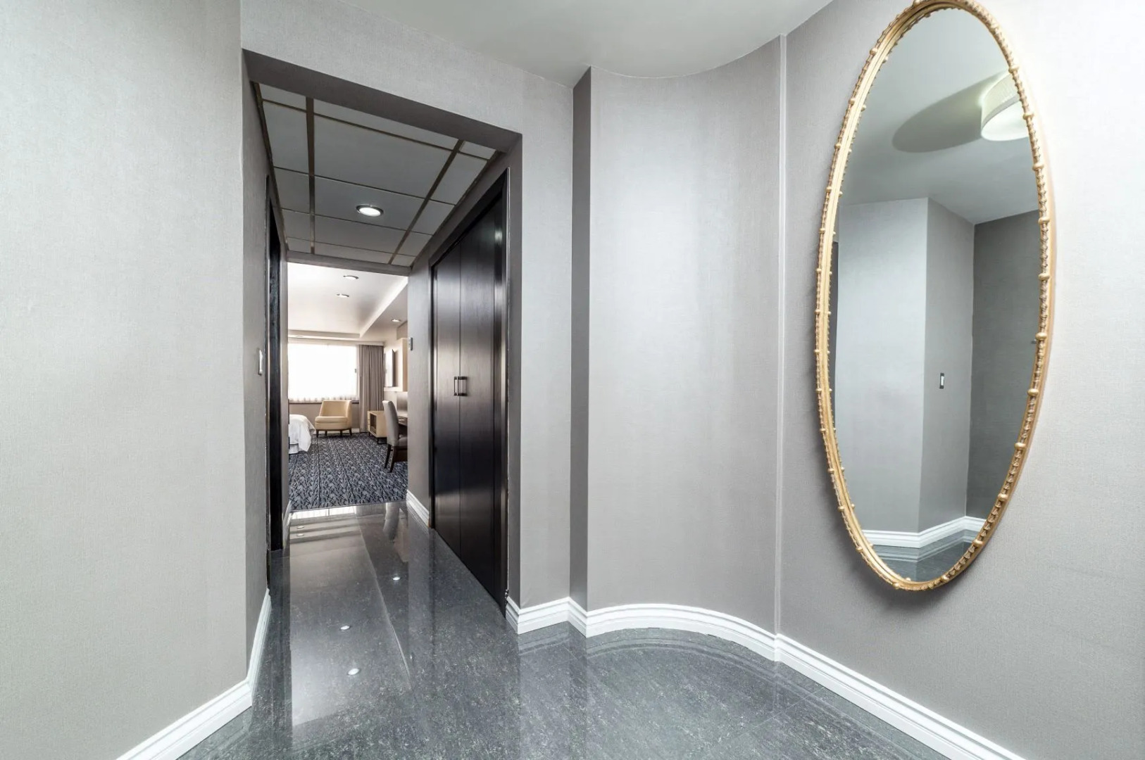 Hotel Pueblo Amigo Plaza & Casino