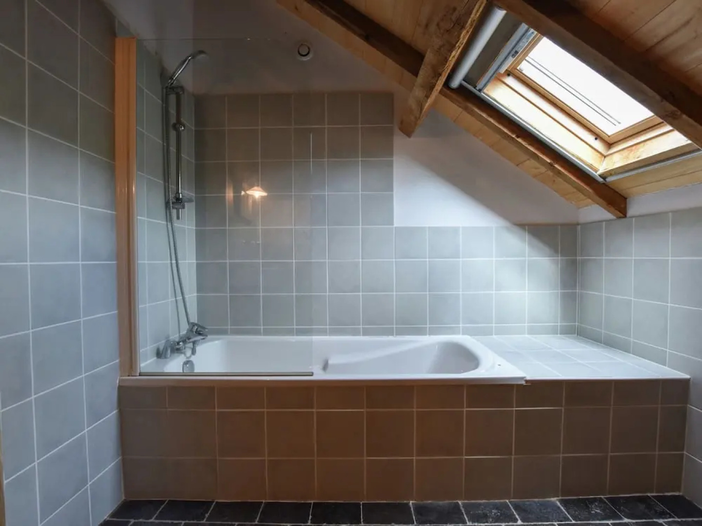 Farmhouse in Pyrenees With Pool