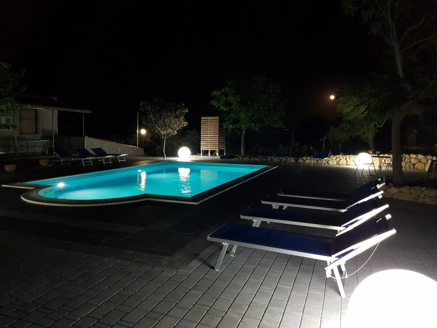 Bed House Floristella