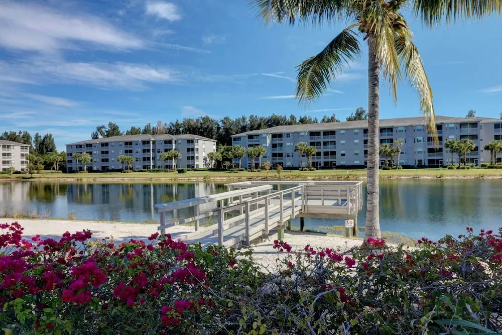 16655 Lake Circle Dr #825