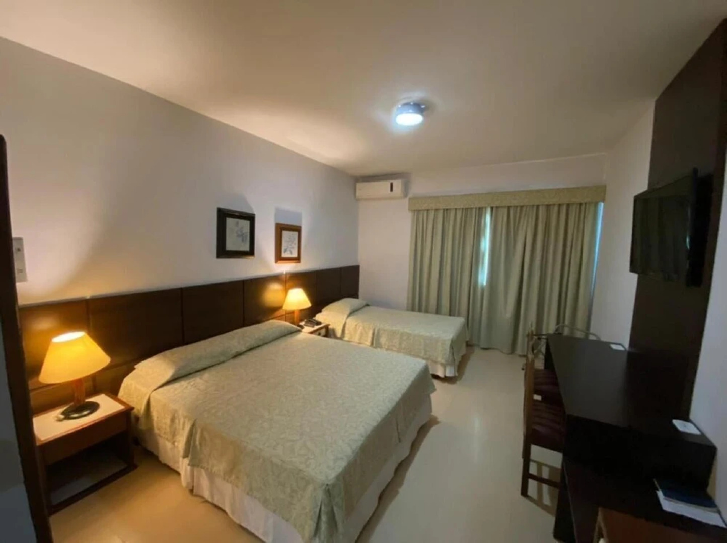 Aquarius Selva Hotel