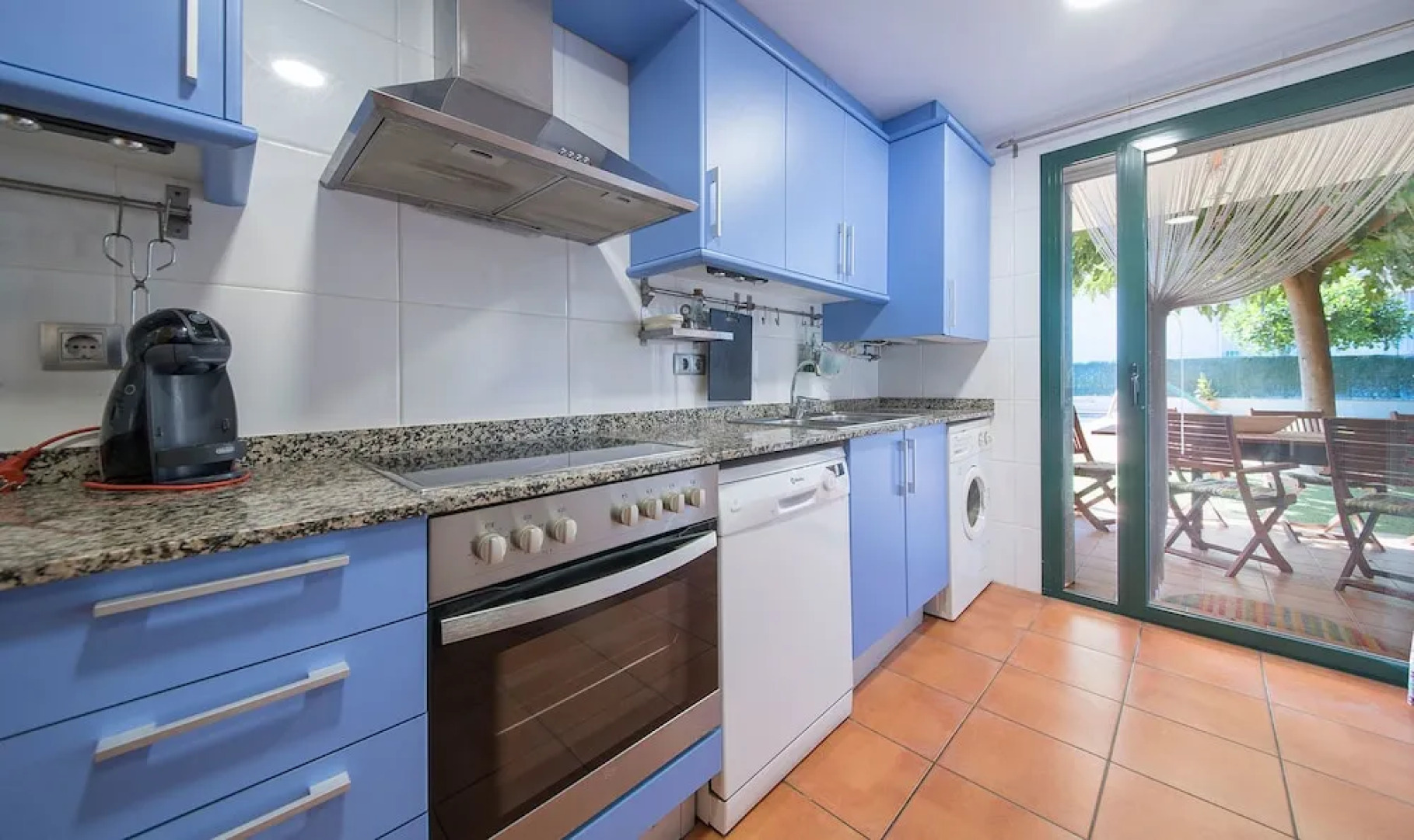 Modern House For Families (R77)