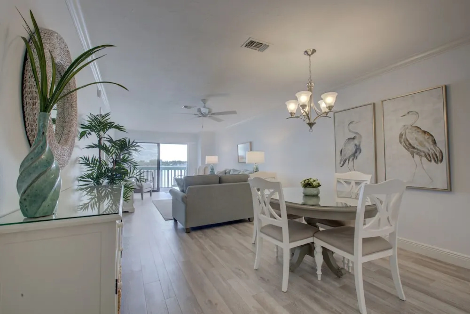 Beach Palms Unit 2B by Anna Maria