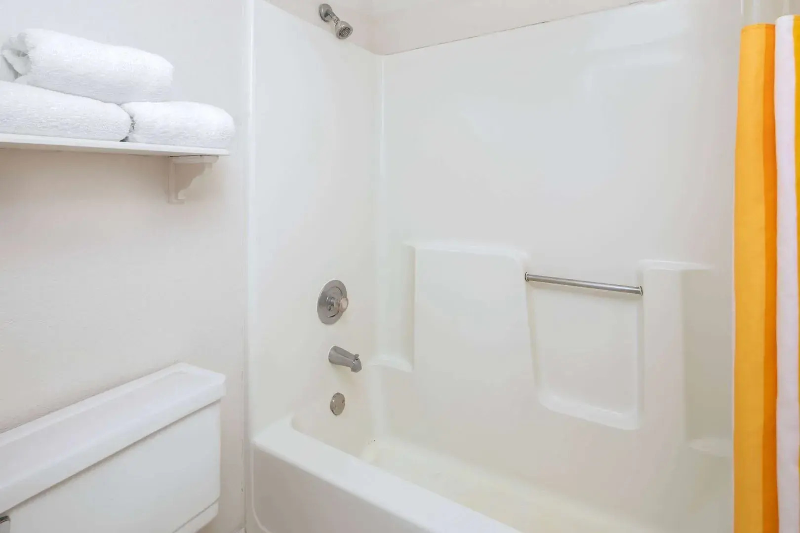 Super 8 by Wyndham Savannah