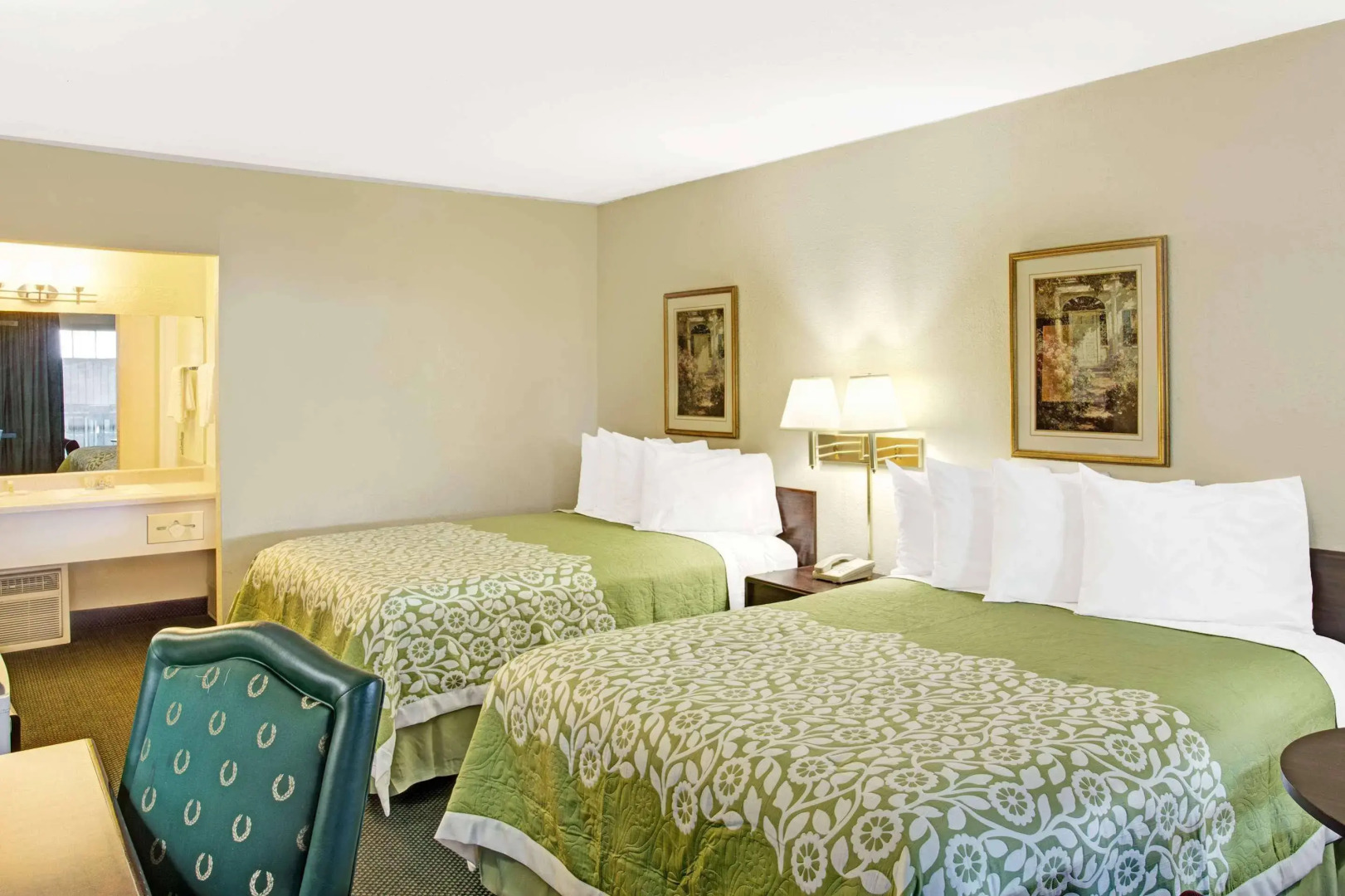 Days Inn by Wyndham Ogden