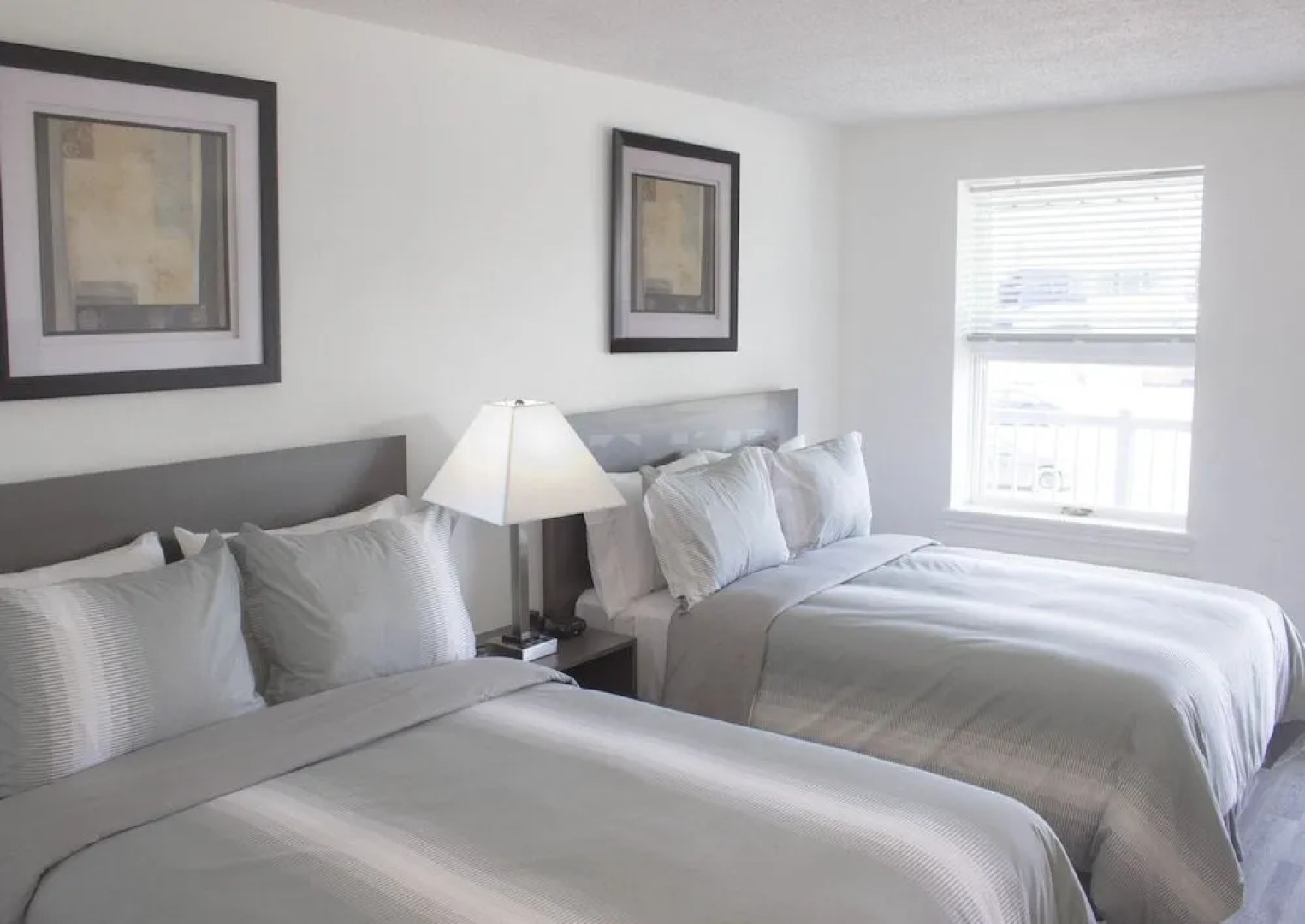 Bowmanville Marina Inn & Suites