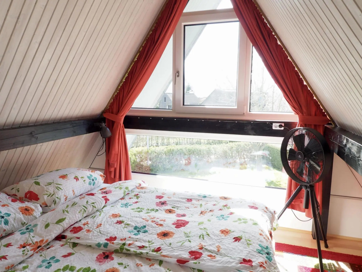 Cosy cottage, Burhave