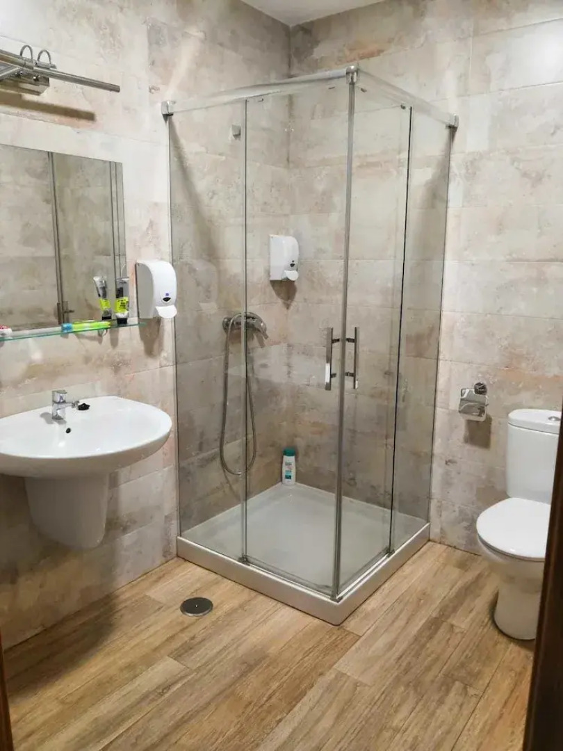 Hostal Restaurante Los Arcos