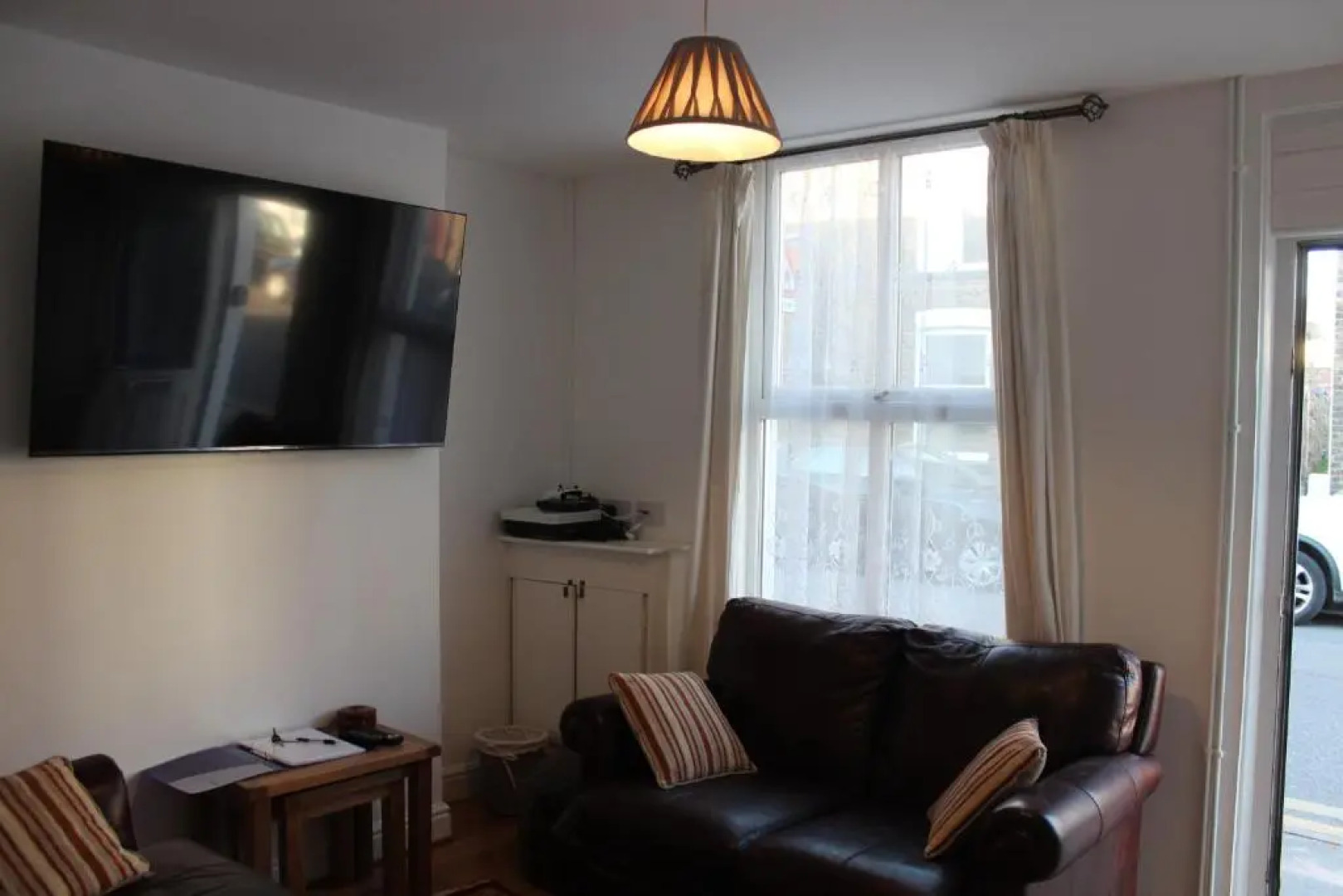 Deal Cottage 5 minutes walk to the beach & Town centre