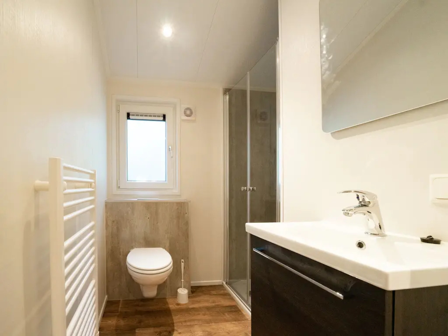 Cozy Chalet 20 km From Utrecht