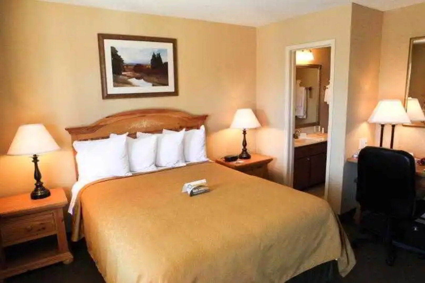 Quality Inn & Suites Tucson