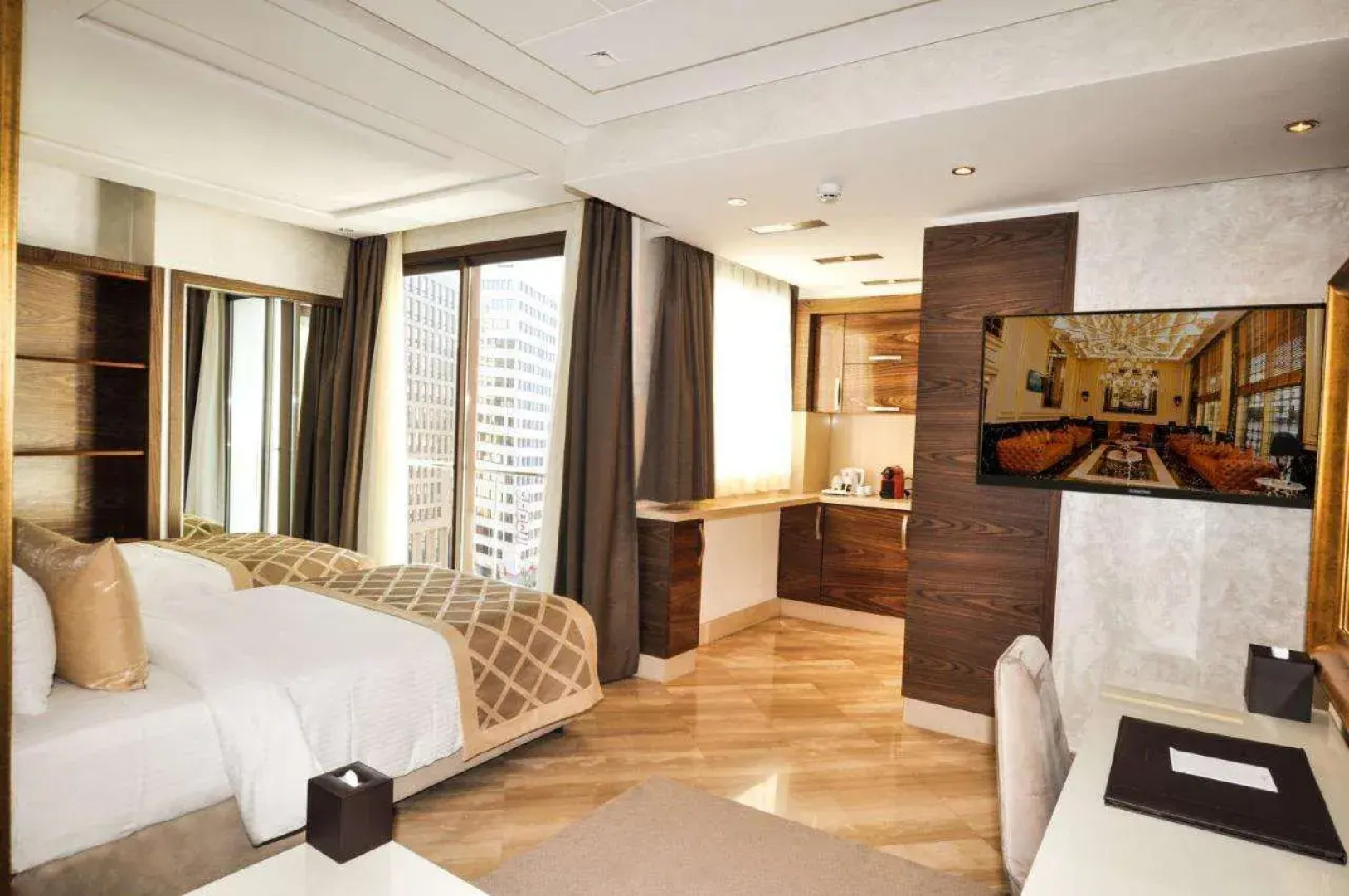 Suite Hotel Casa Diamond