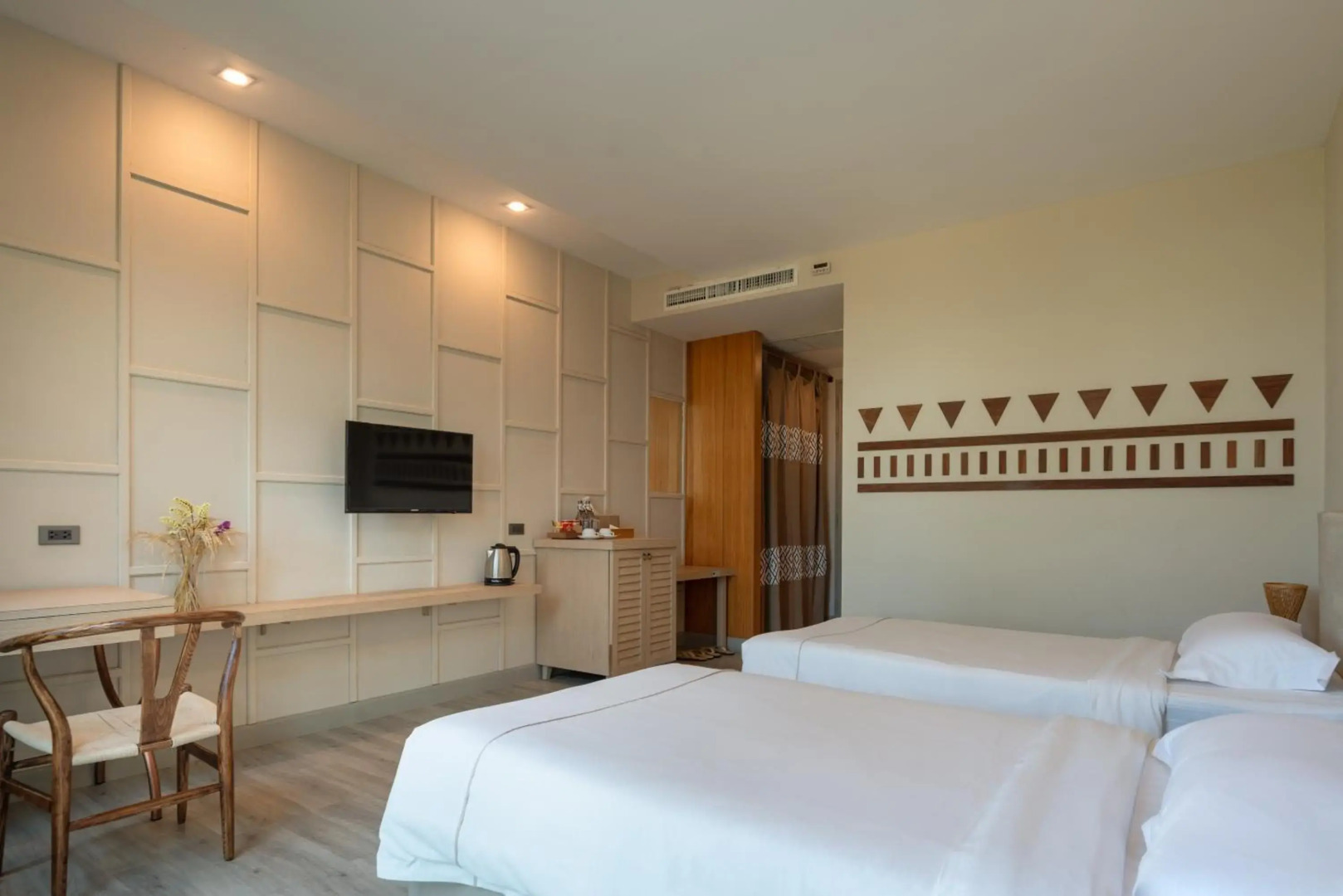 Navela Hotel & Banquet