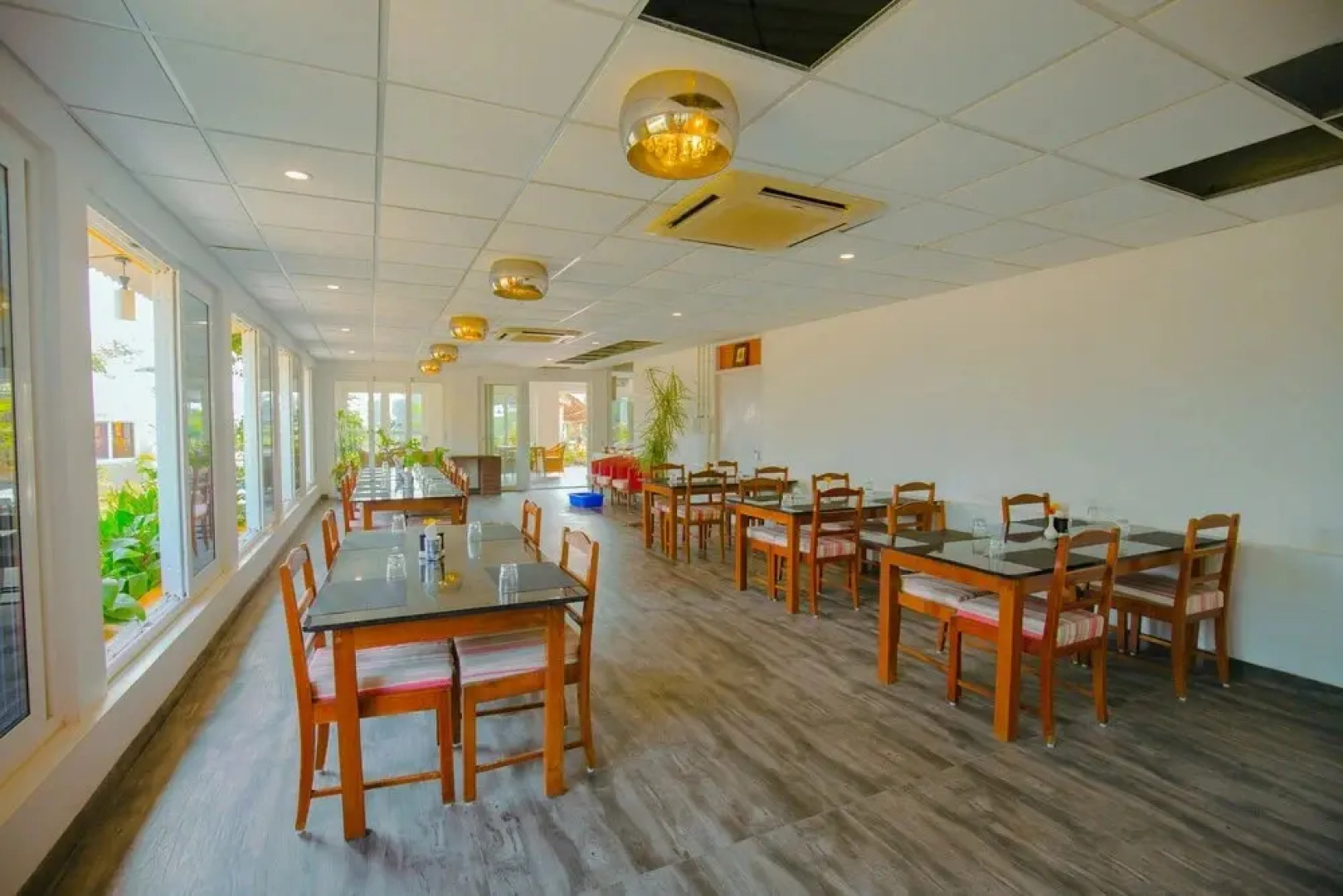 Casuarina Bay Beach Resort