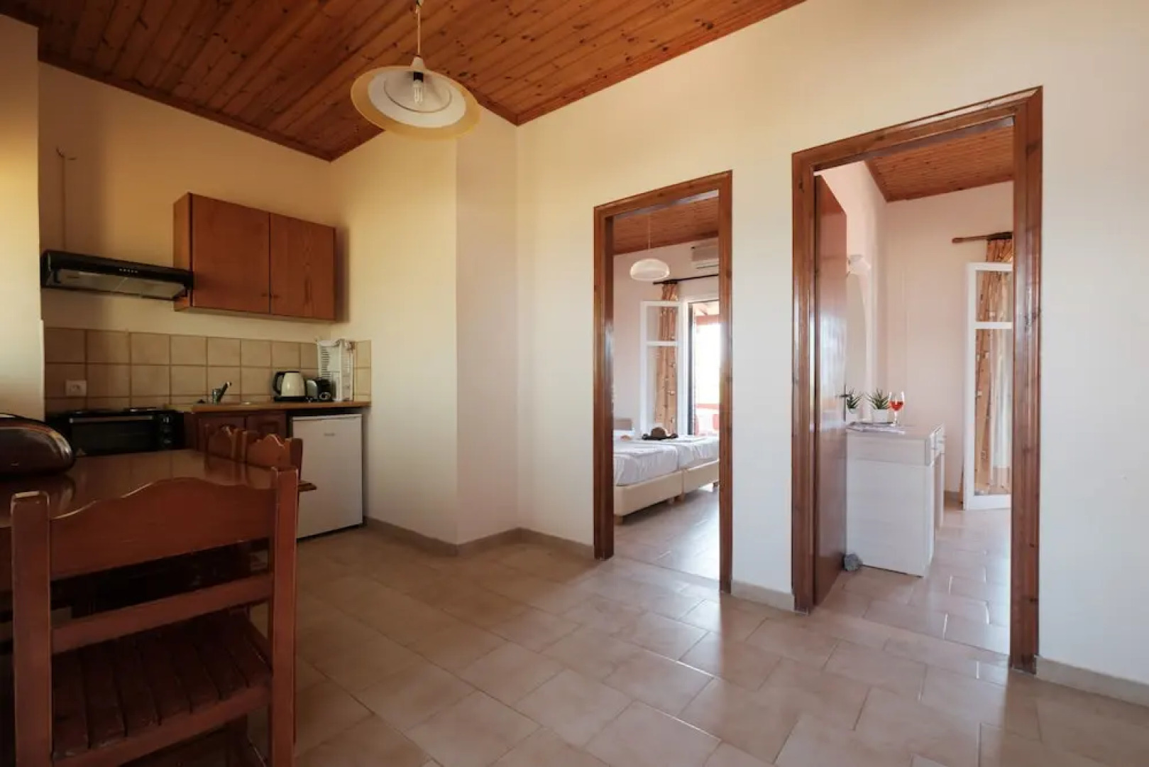 Canal d'Amour Makris Apartments