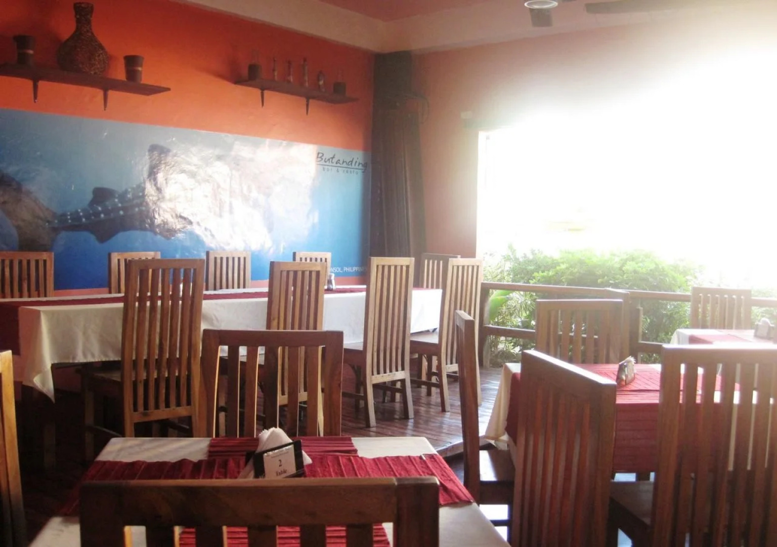 Giddy's Place Padi Dive Resort