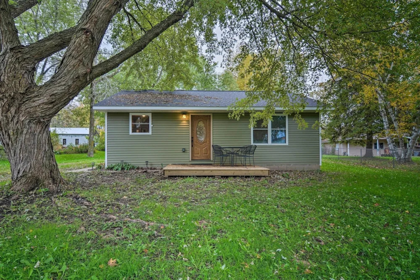 Pet-friendly Petoskey Area Cabin, Walk to River!