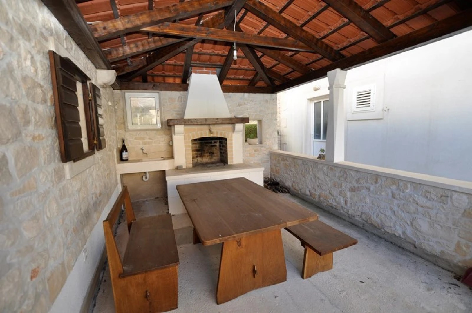 Apartment Pava - beautiful terrace & parking: A1 Postira, Island Brac