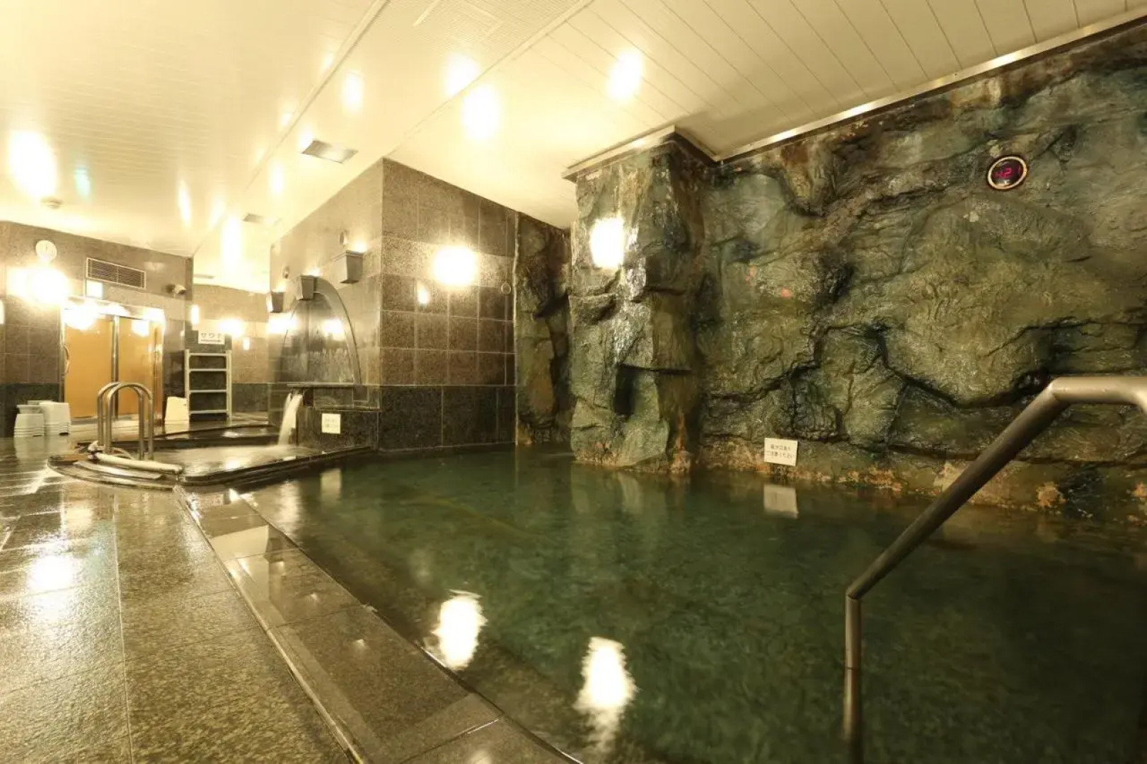 Natural Hot Spring Premier Hotel CABIN Asahikawa