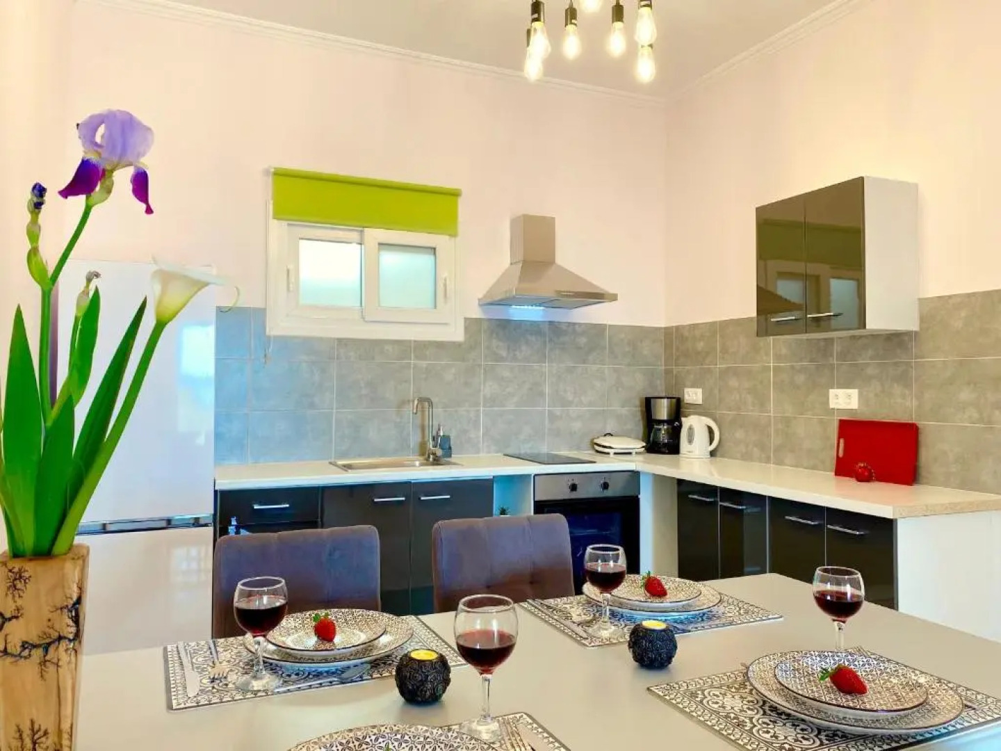 Nissaki Sunlight - New Home Above the beach