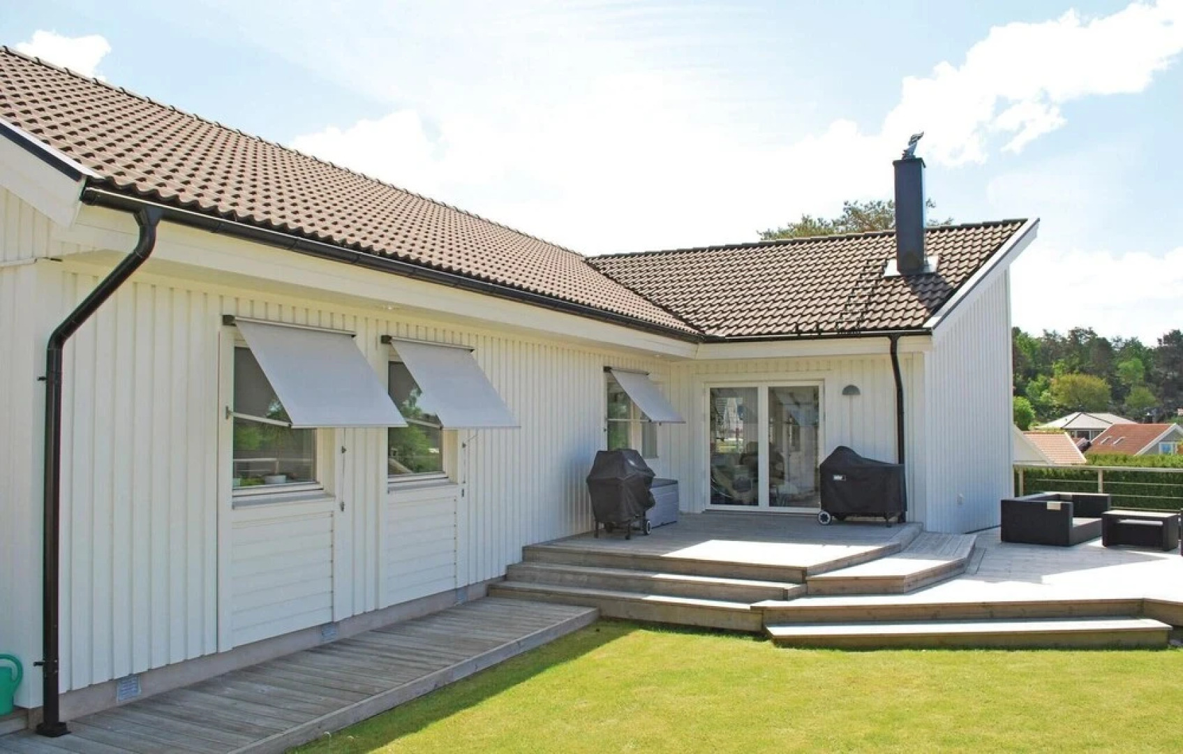 Beautiful Home in Västra Frölunda With 3 Bedrooms and Wifi