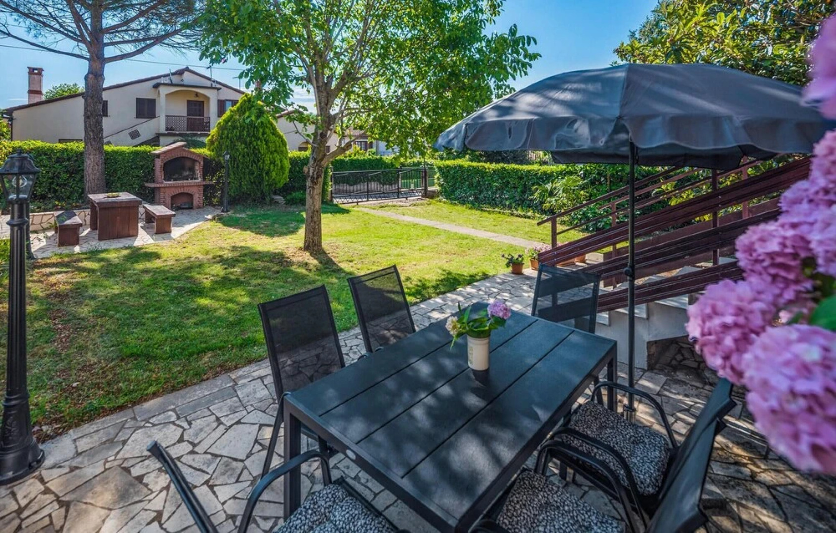 Nice Home in Kastelir With Wifi and 2 Bedrooms