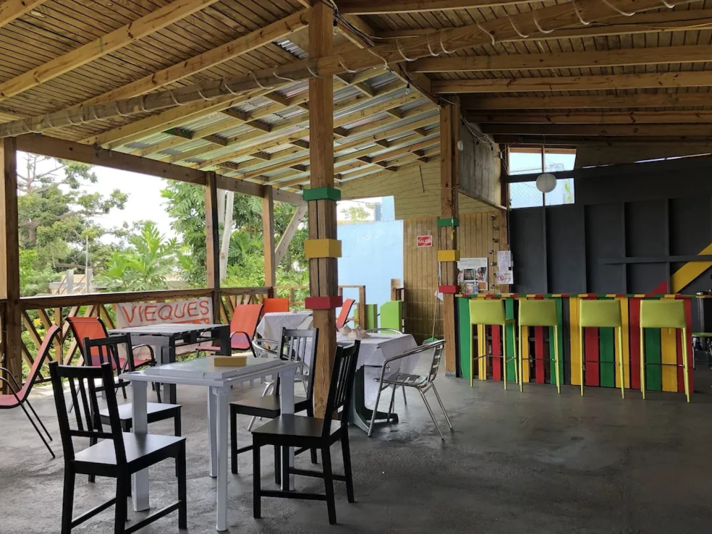 Vieques Hostel Good Vibe House