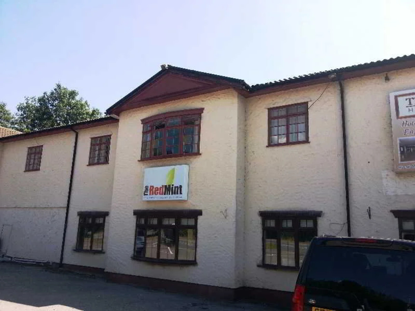 Three Saints Hotel