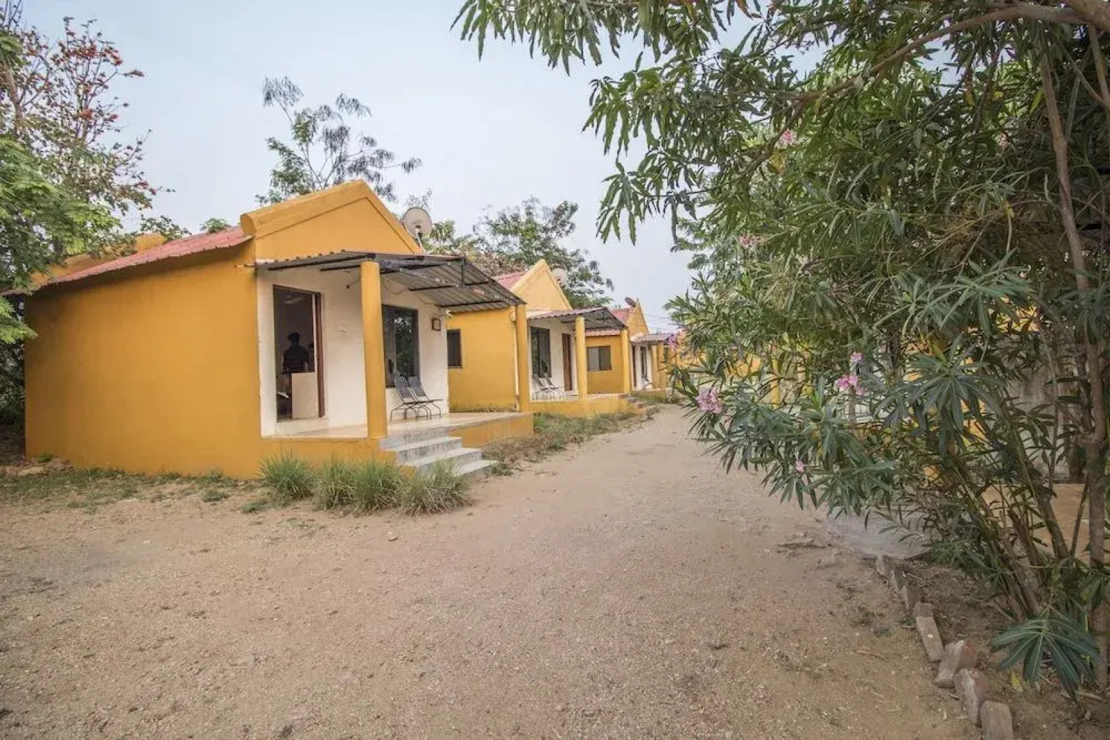 Mougli's Paradise Resort