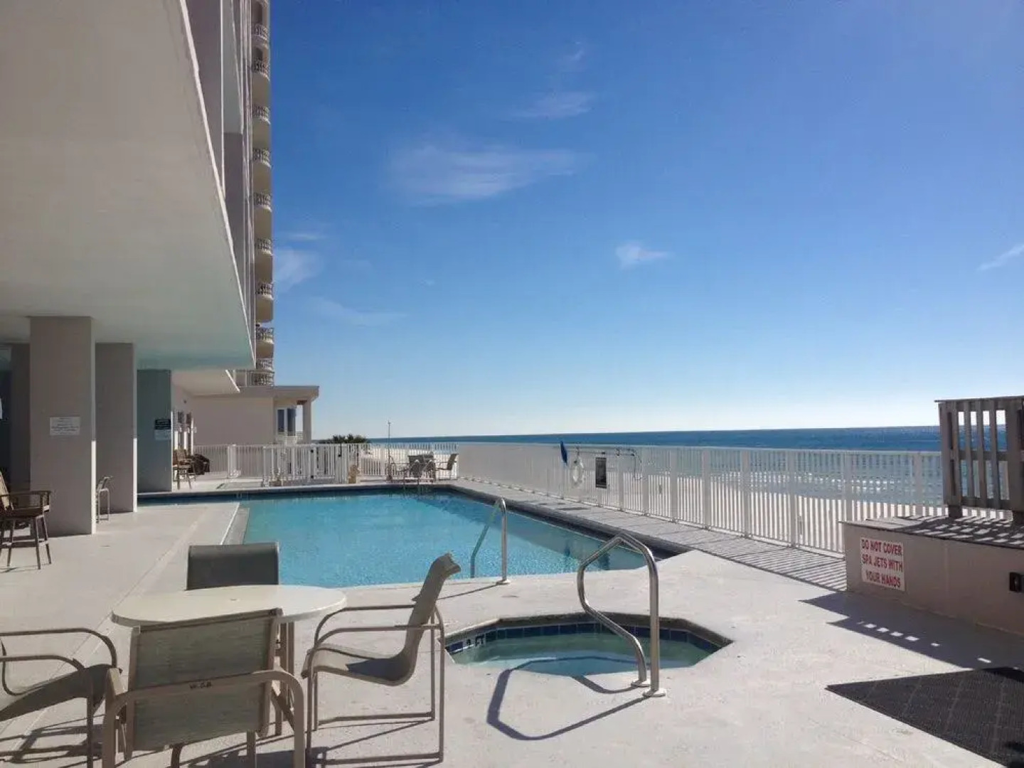 Windemere Condominiums