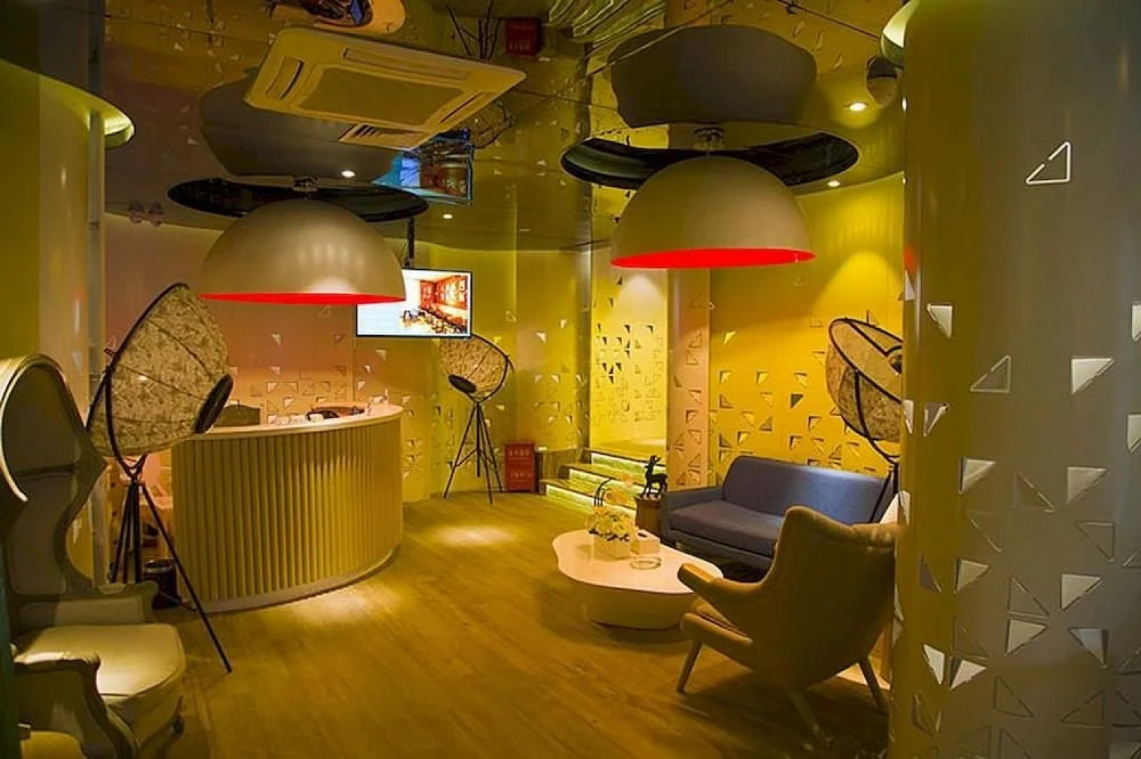 Raingo City Hotel (Zhengzhou Guomao 360 Guanhutun Metro Station)