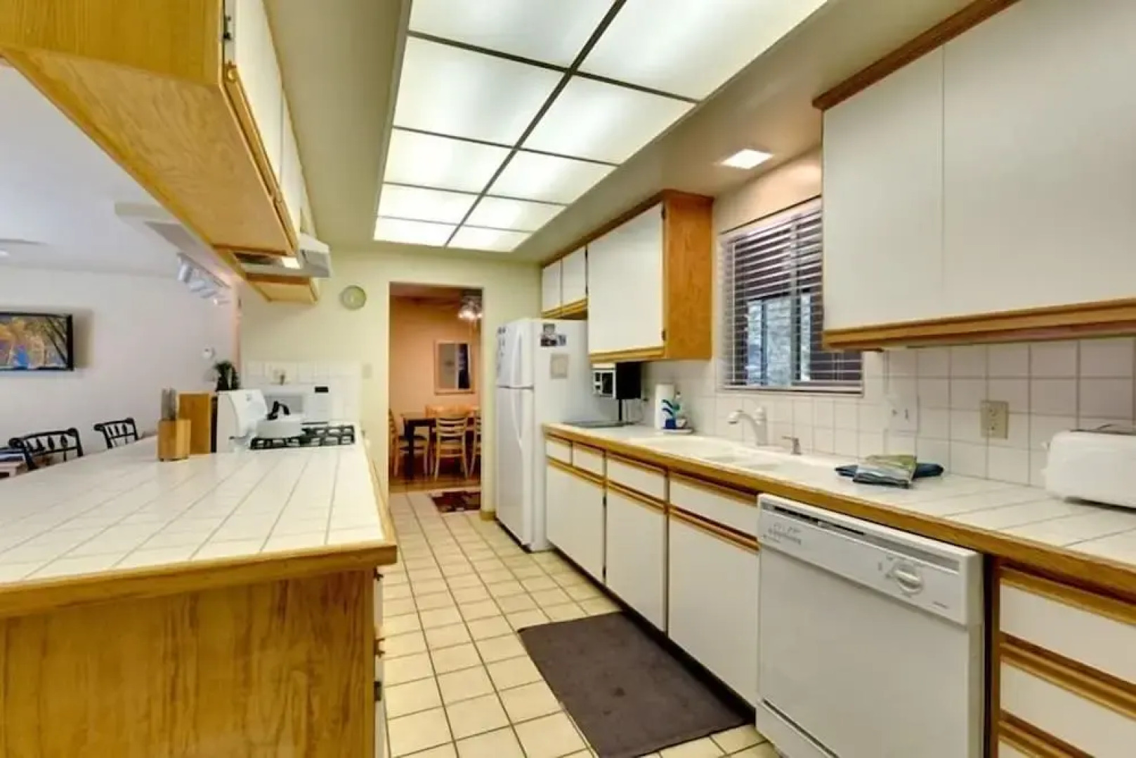 3221 Marlette Circle