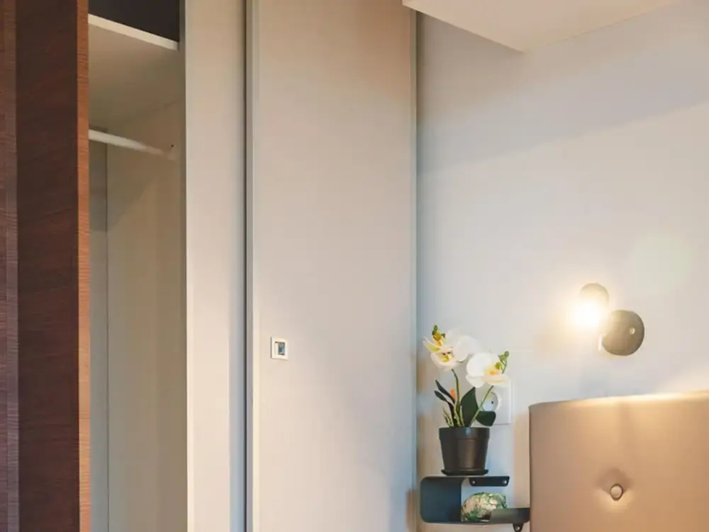 Welcoming Mobile Home in Marina di Altidona With Shared Pool