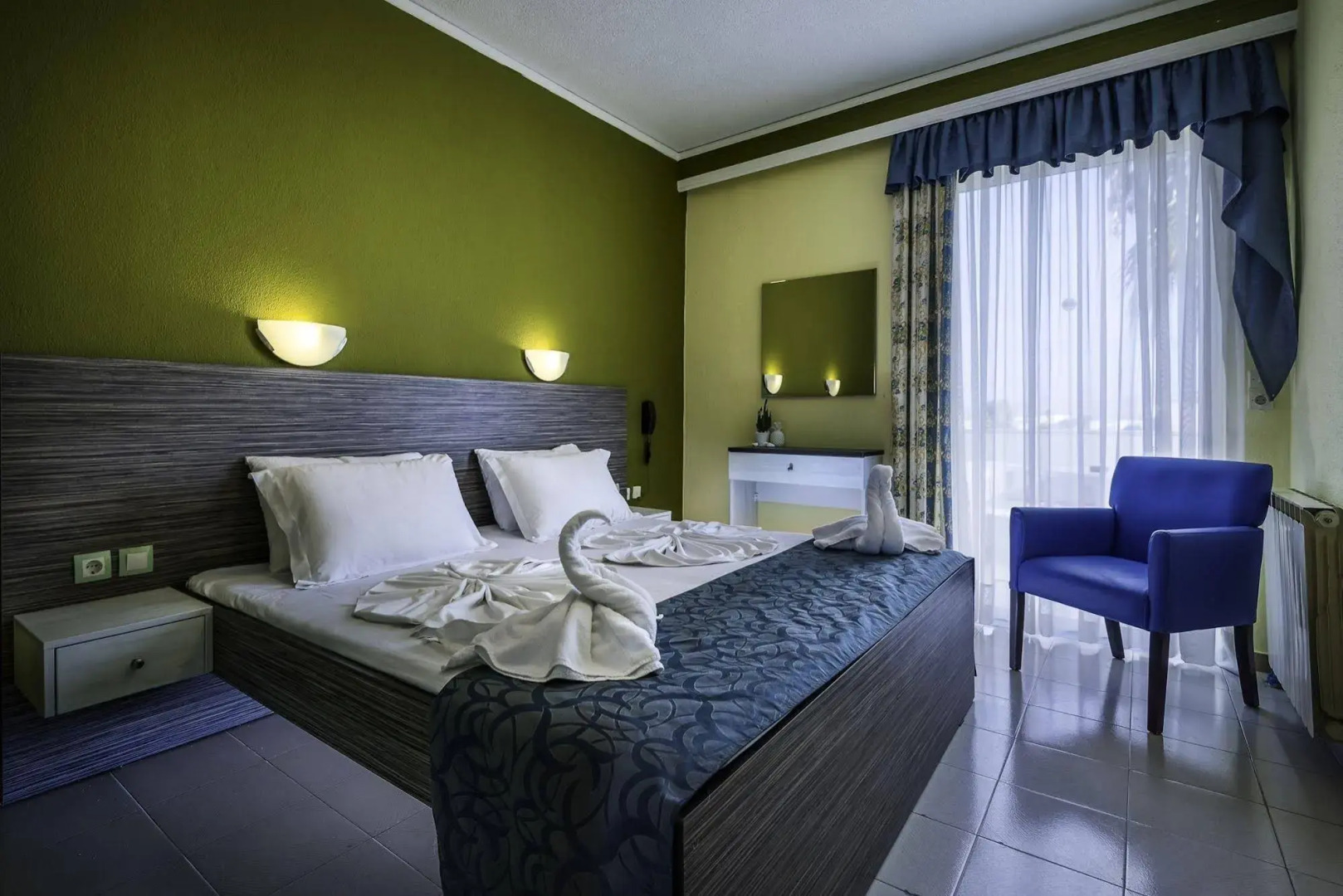 Sunny day's Hotel Apartments