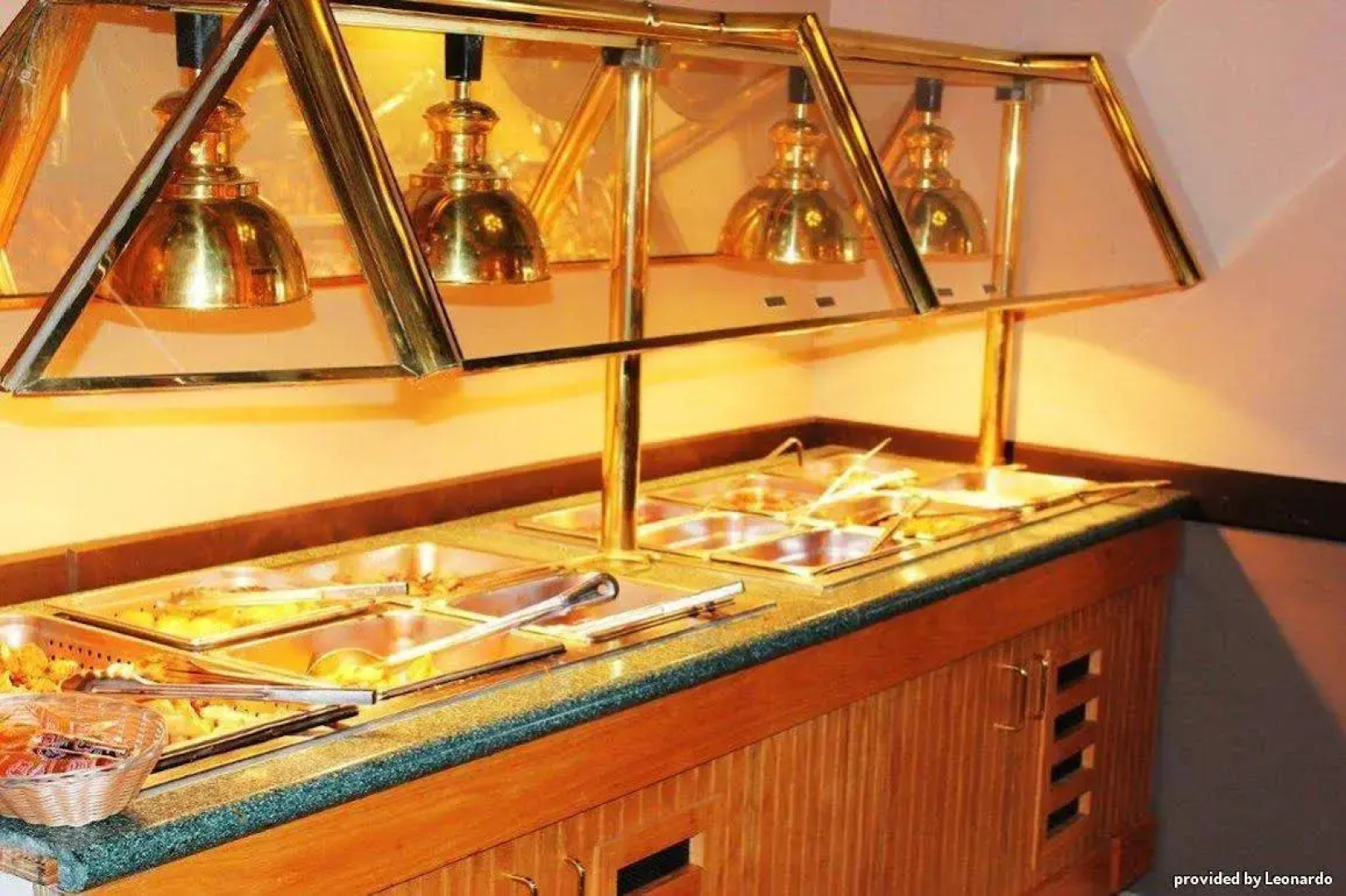 Best Western High Road Inn