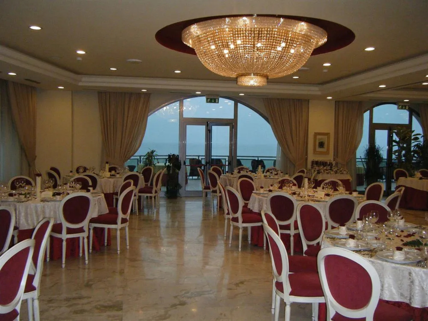 Miramare Palace Hotel
