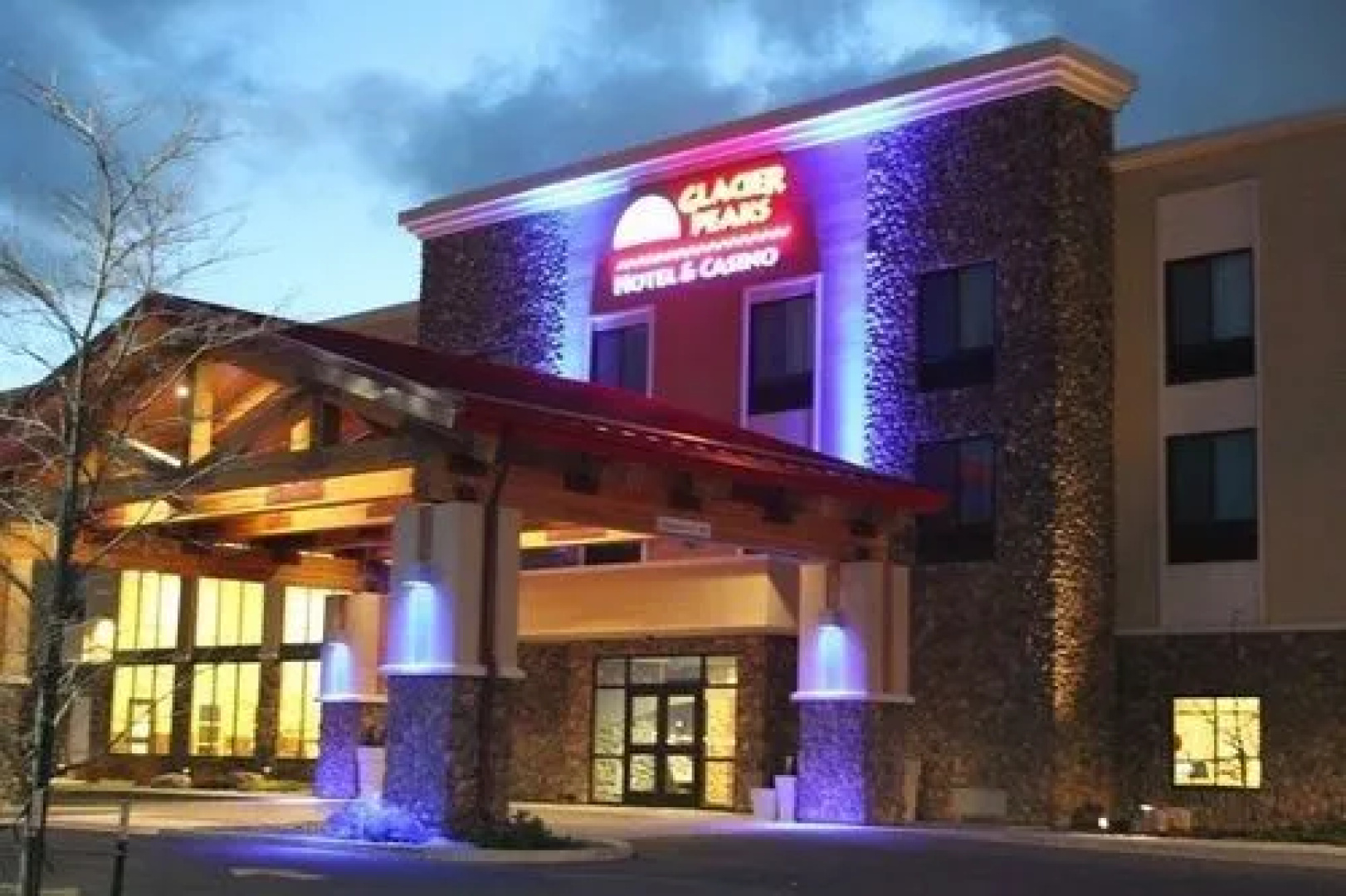 Holiday Inn Express & Suites