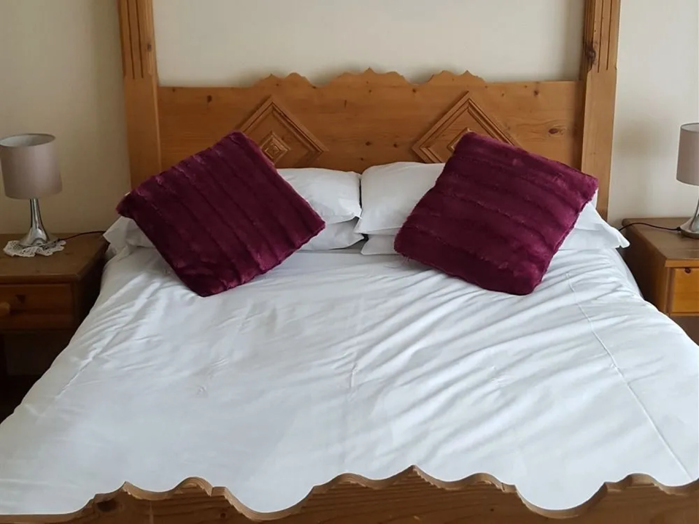 The Bear Inn and Burwash Motel