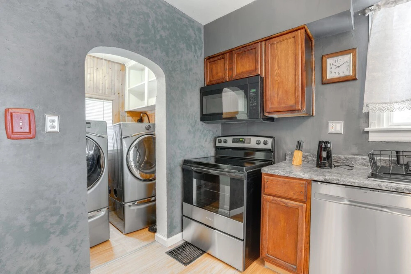 Niles Vacation Rental Near St Joseph River!