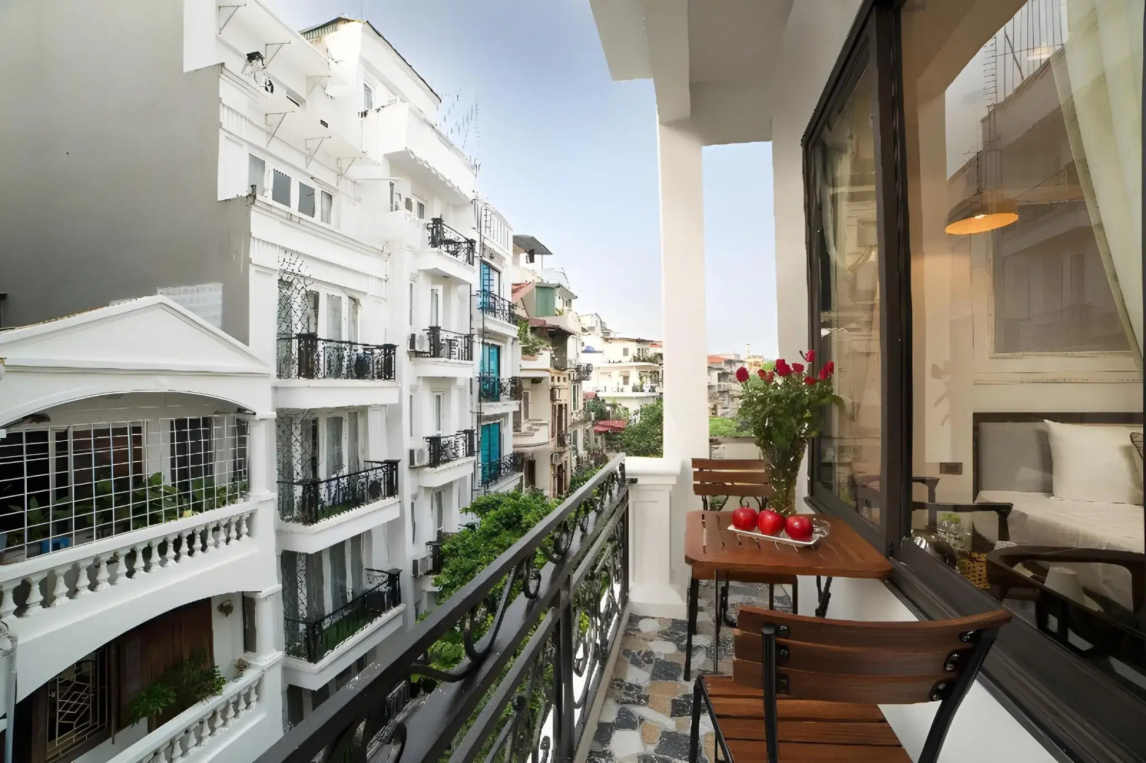 Galliot Central Hotel