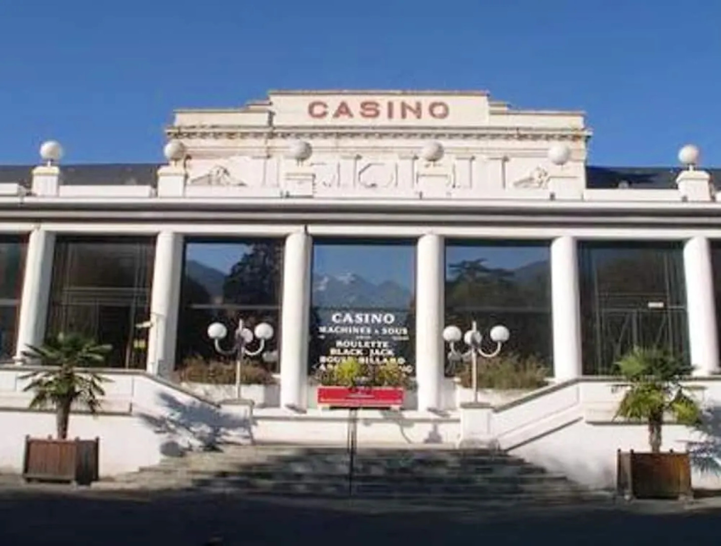 Apartment With 2 Bedrooms in Bagnères-de-luchon - 200 m From the Slope