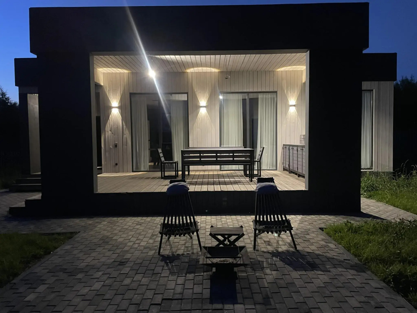 Дом с панорамными окнами