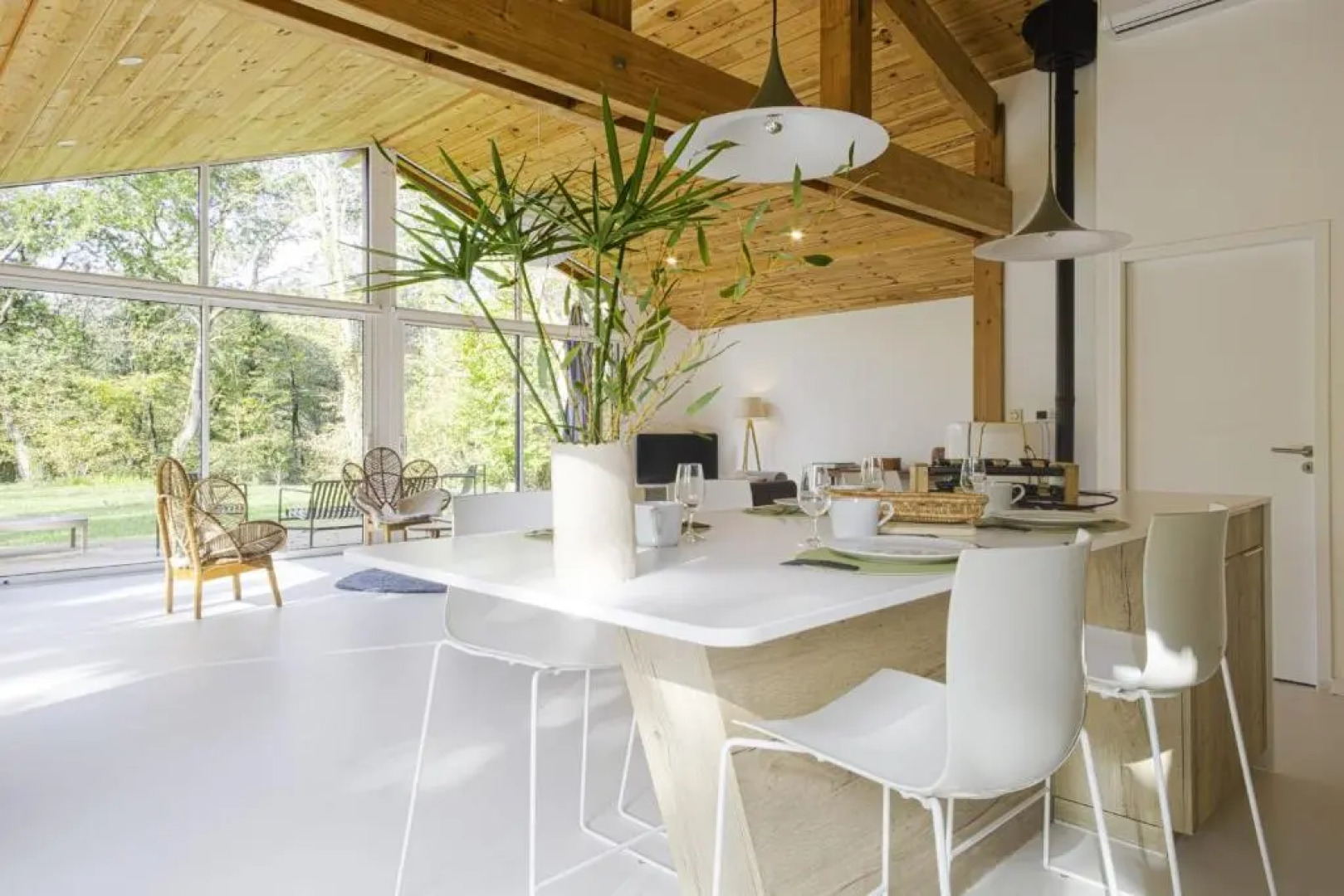 Large and bright house with pool in the middle of nature in Orx - Welkeys