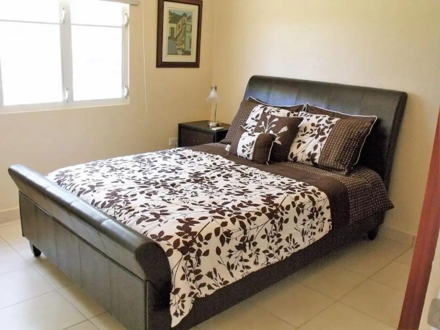 Isabela Villa Bonita - Vacation & Event Venue Sleeps 50!