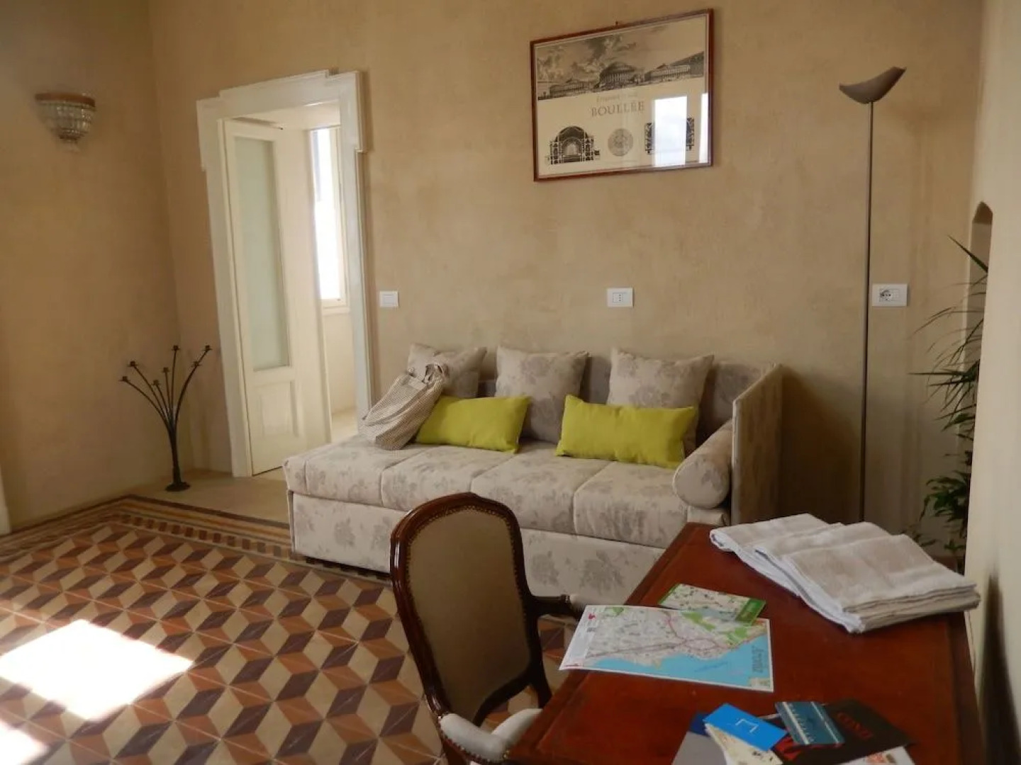 White Lilac romantic B&B adults only