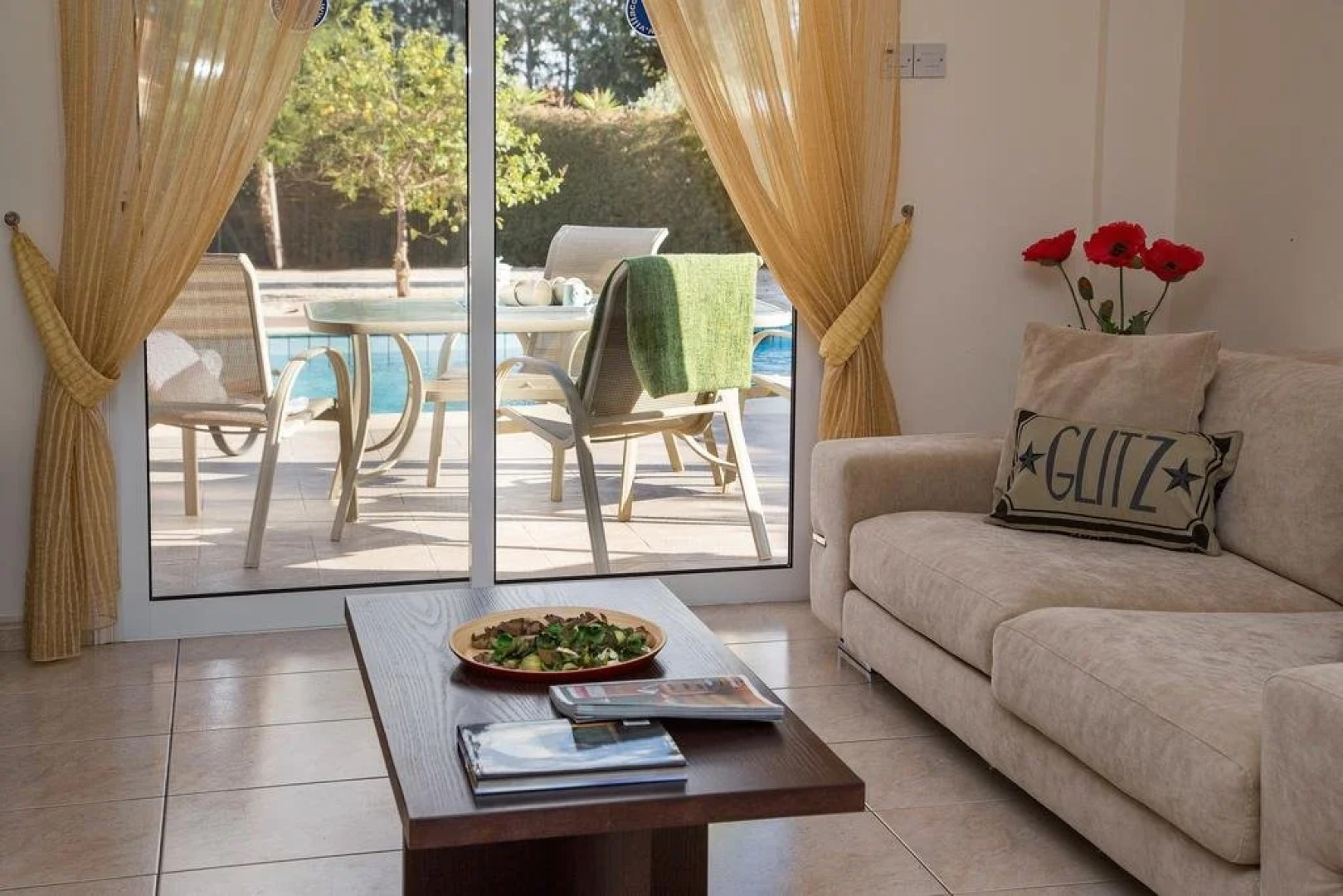 Coral Bay Beach Breeze Villa