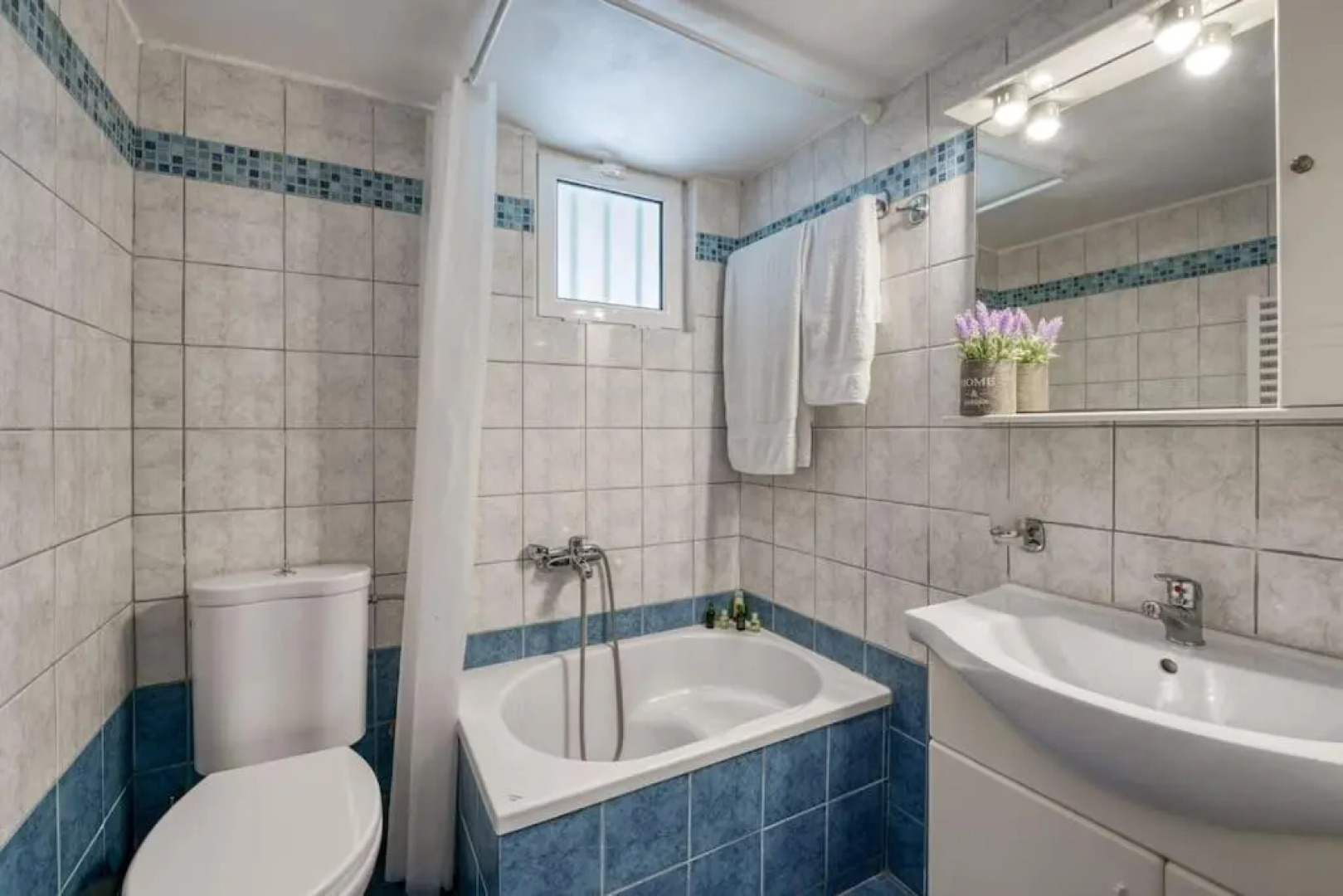 Alice Happy place 1 , only 5 minutes from the shipwreck!!!