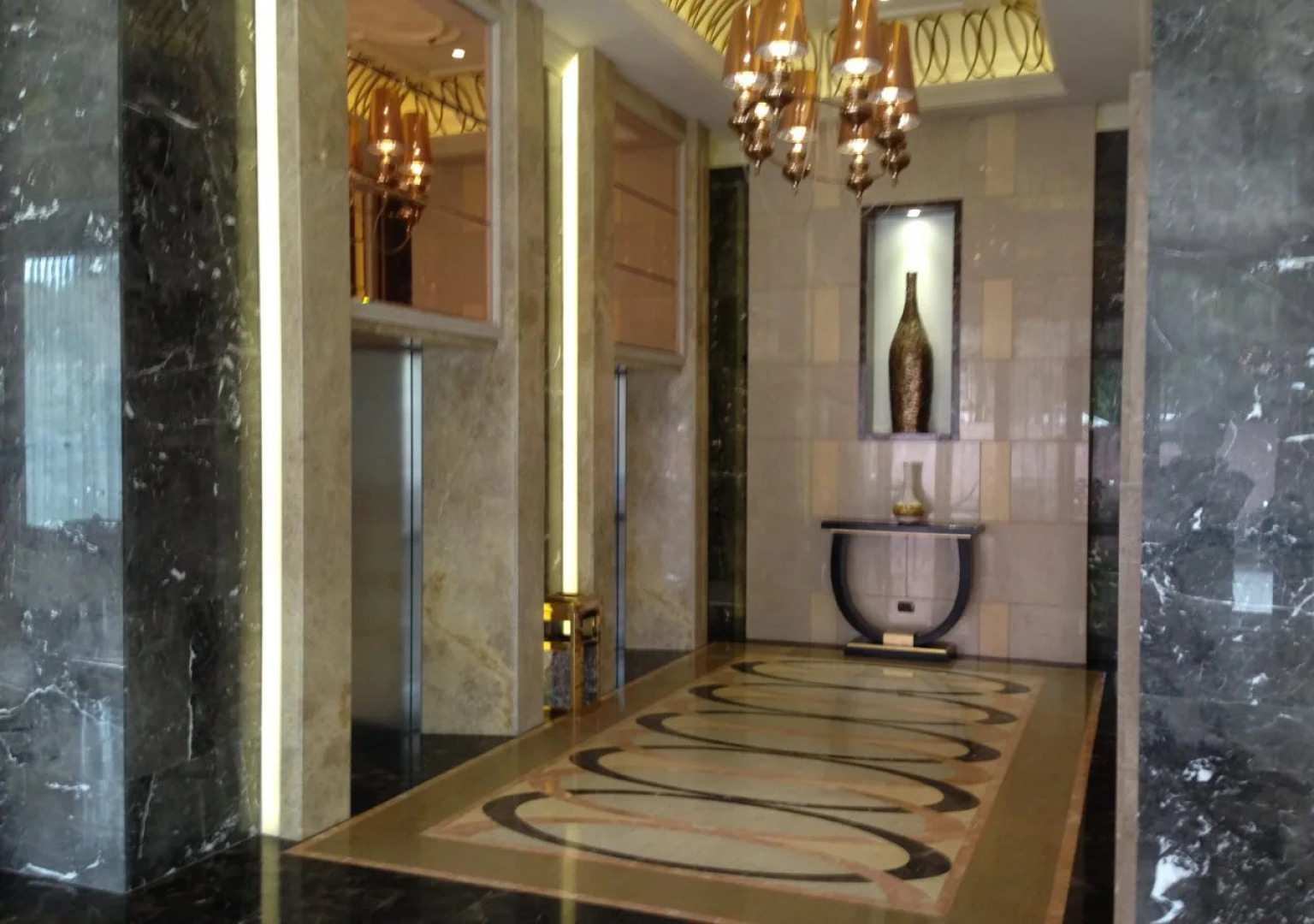 Central Park Tower Resort