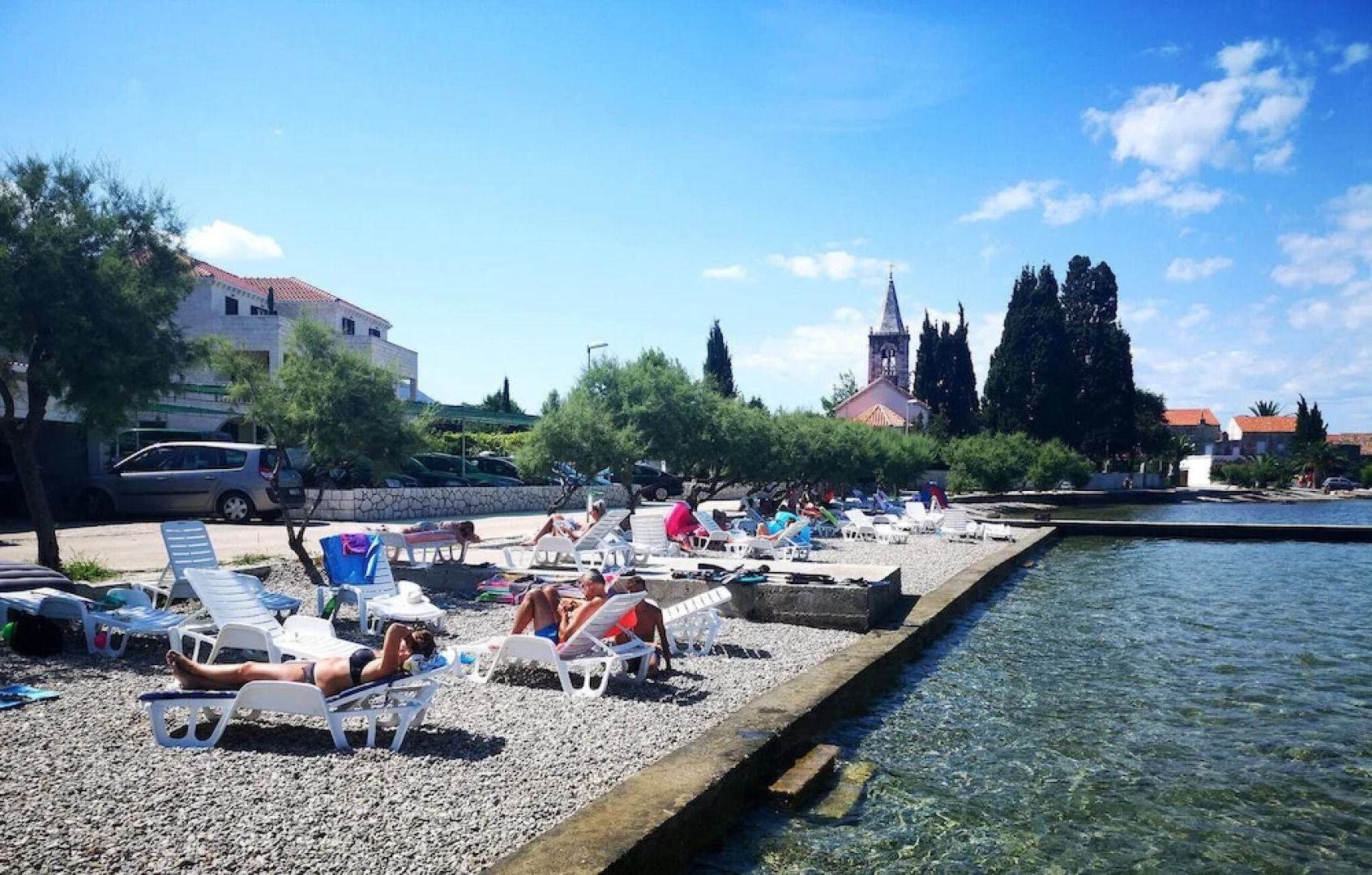 Nice Home in Sreser With Wifi and 3 Bedrooms